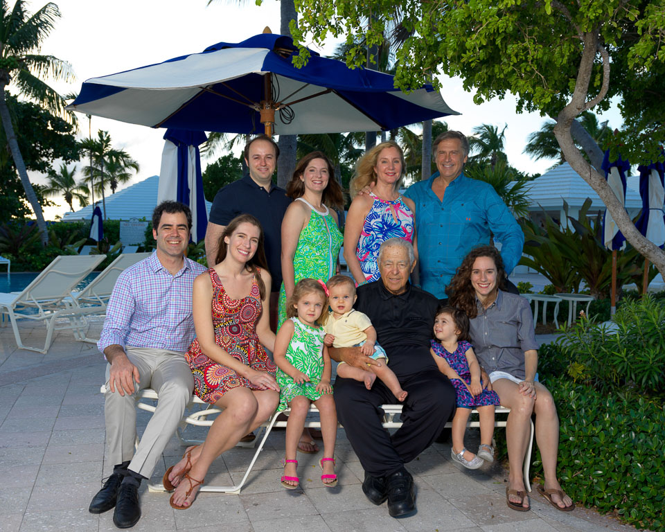 20151212_gintel_family_0770_prv.jpg